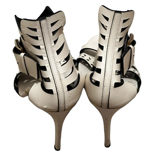 Gianmarco Lorenzi Perforated Caged Heels Stiletto Italy Leather Open Toe 7.5 - Picture 5 of 16